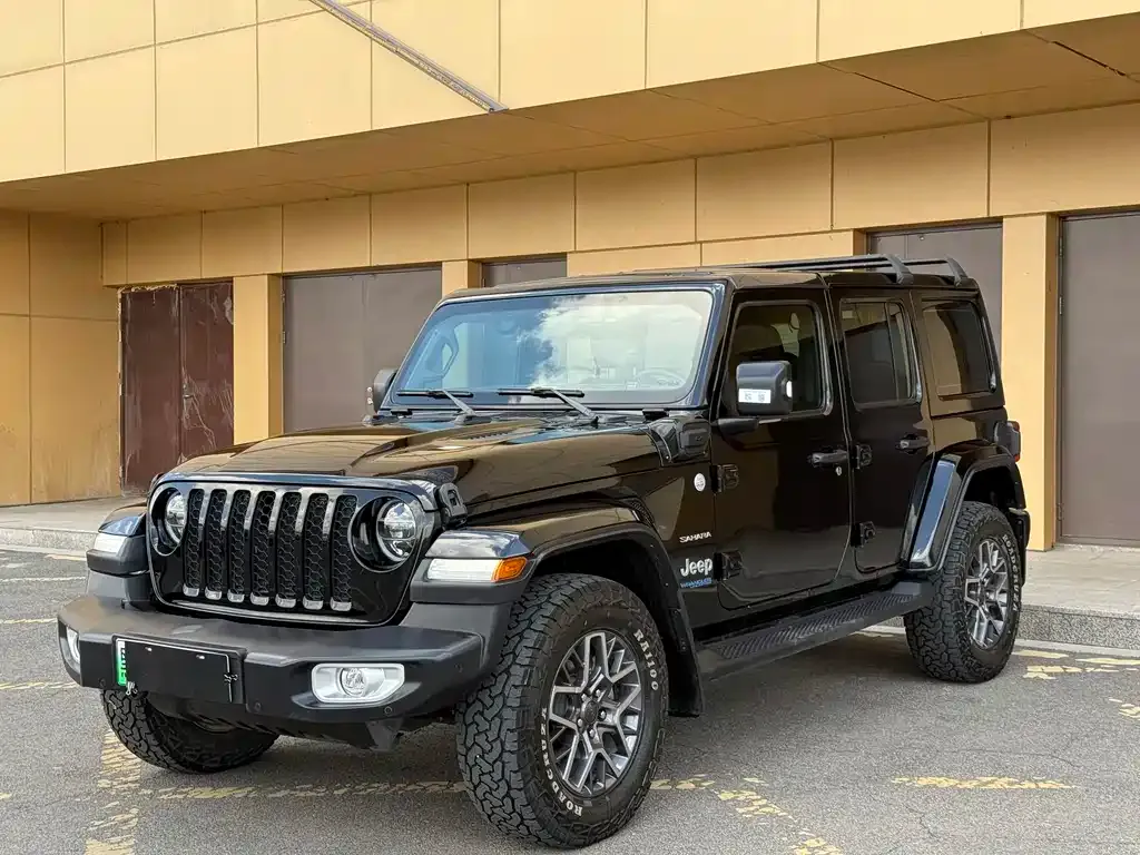 Jeep Wrangler PHEV — фото 1