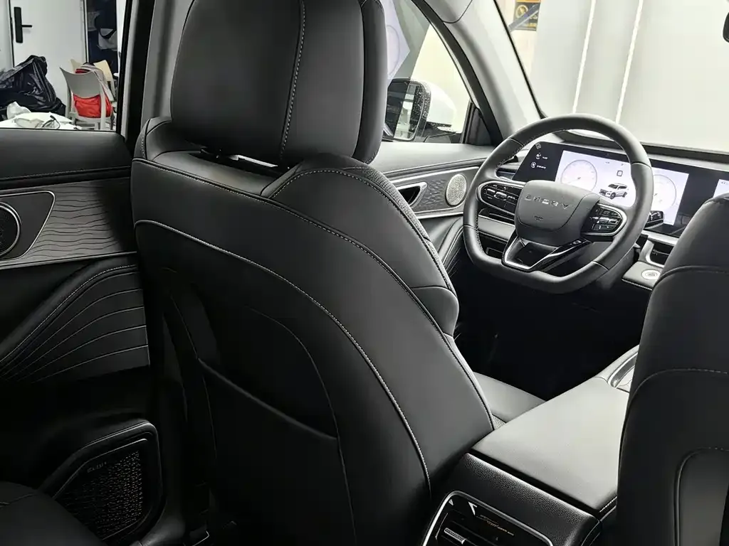Chery Tiggo 8 PRO — фото 4