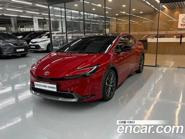 Toyota Prius — фото 1