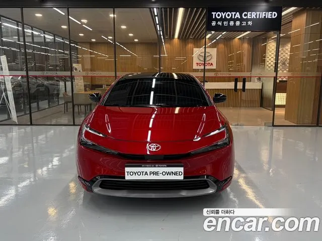 Toyota Prius — фото 9