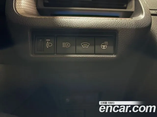 Toyota Prius — фото 5