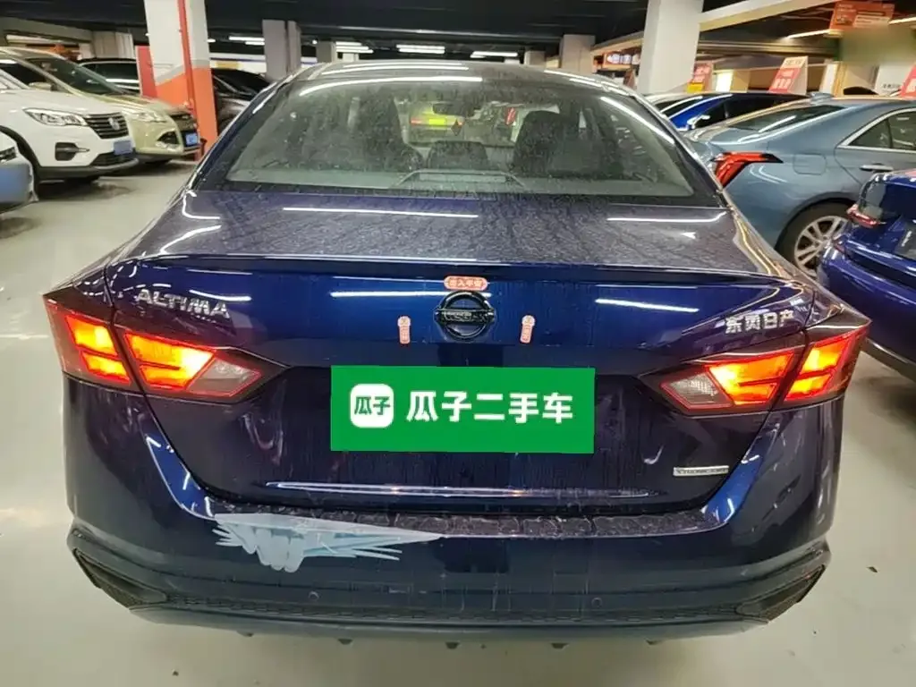 Nissan Teana — фото 2
