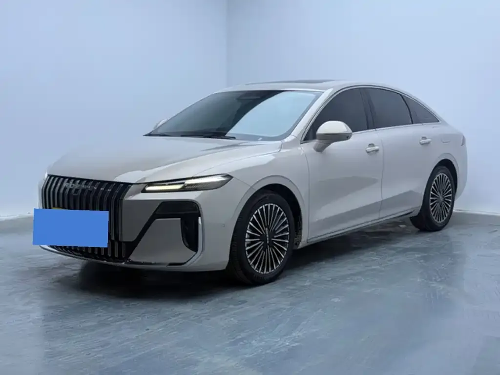 Roewe M7 DMH — фото 1