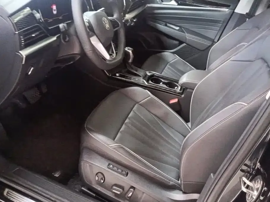 Volkswagen Passat — фото 5