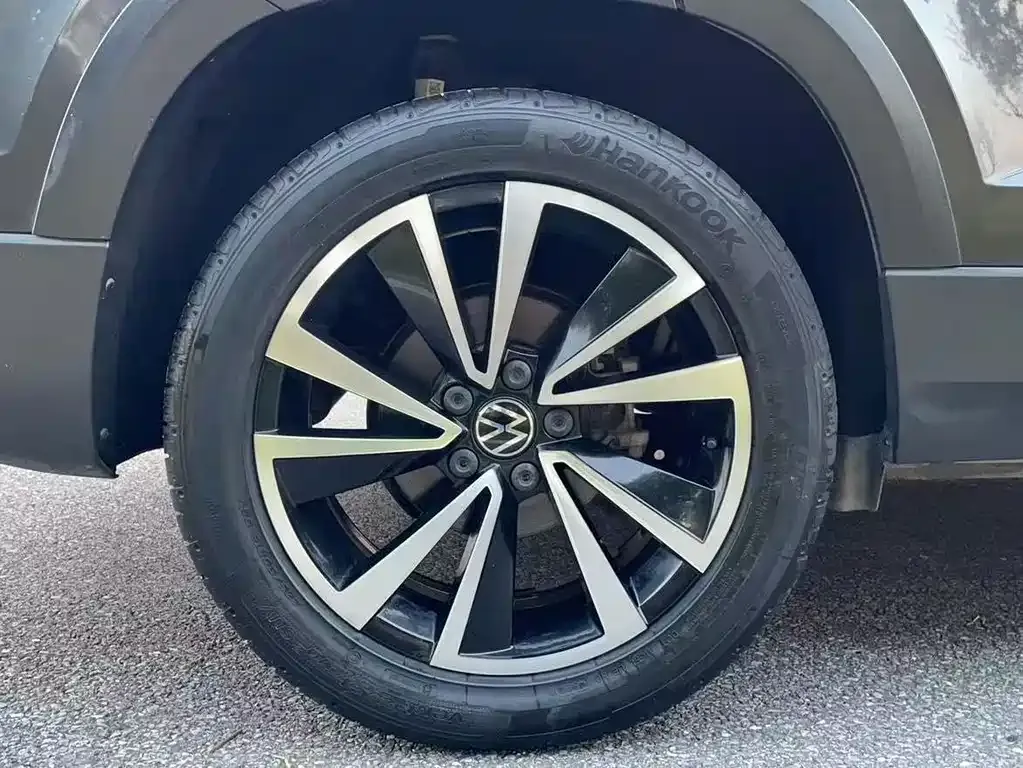 Volkswagen Tharu — фото 5