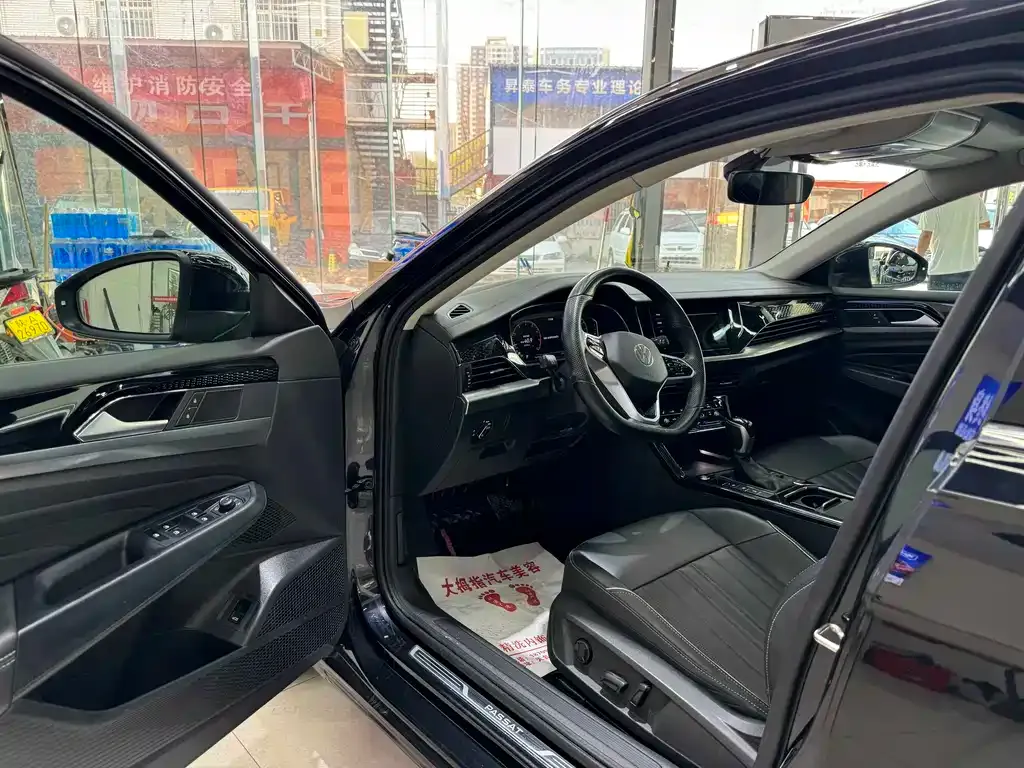 Volkswagen Passat — фото 10