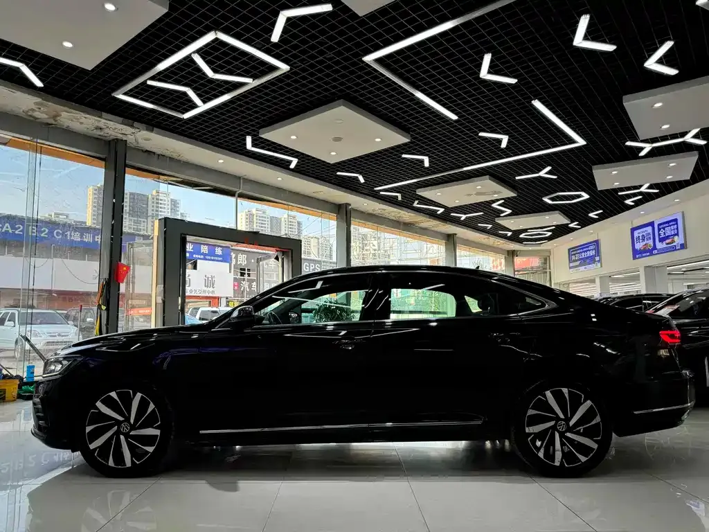 Volkswagen Passat — фото 2