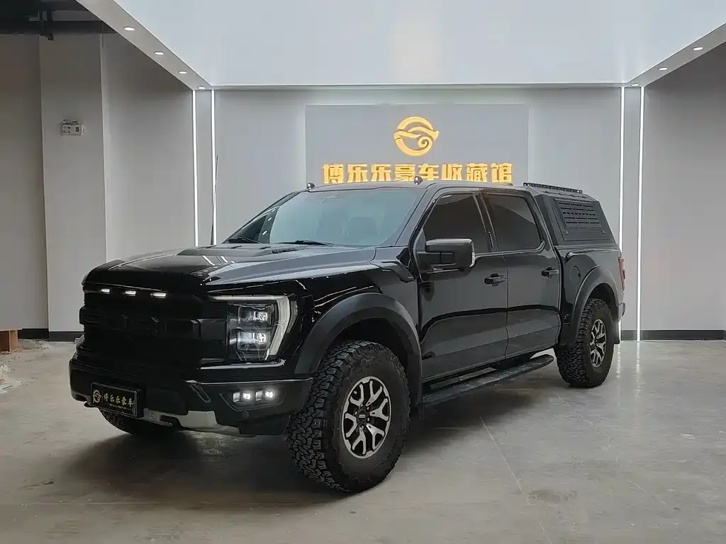 Ford F-150 Raptor — фото 1