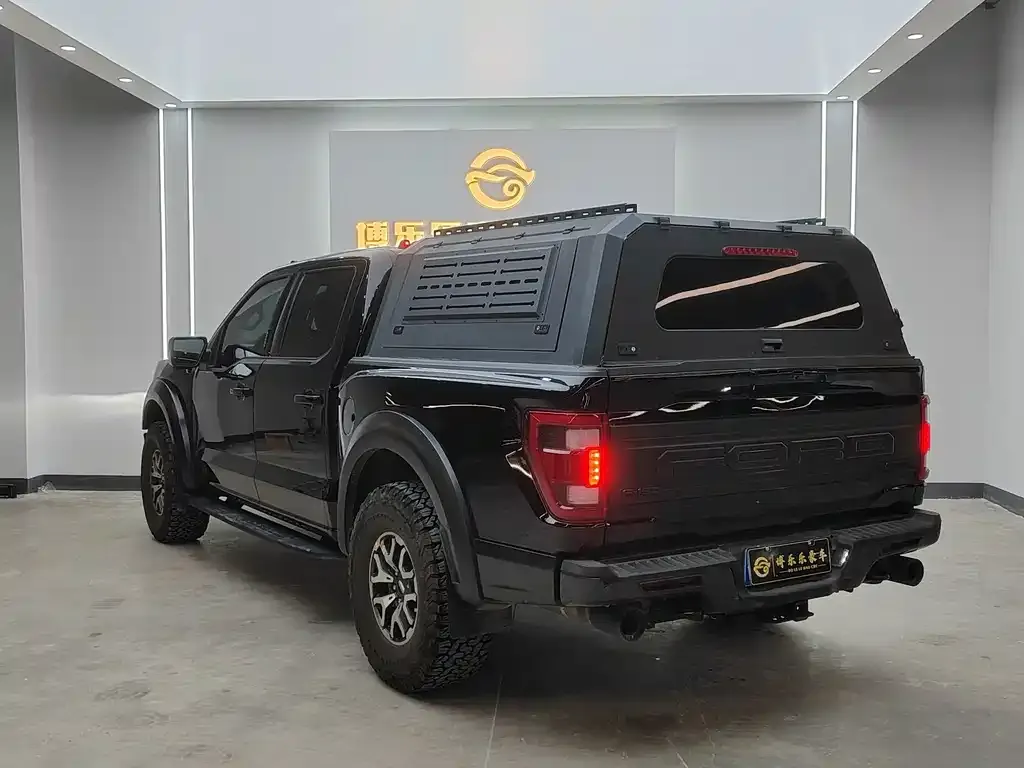 Ford F-150 Raptor — фото 5