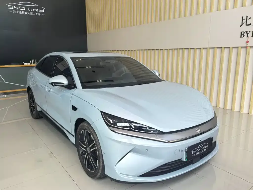 BYD Qin L — фото 9