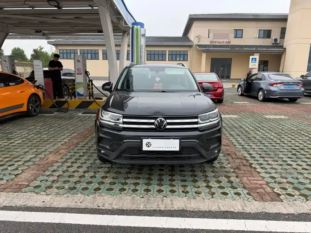 Volkswagen Tharu — фото 9