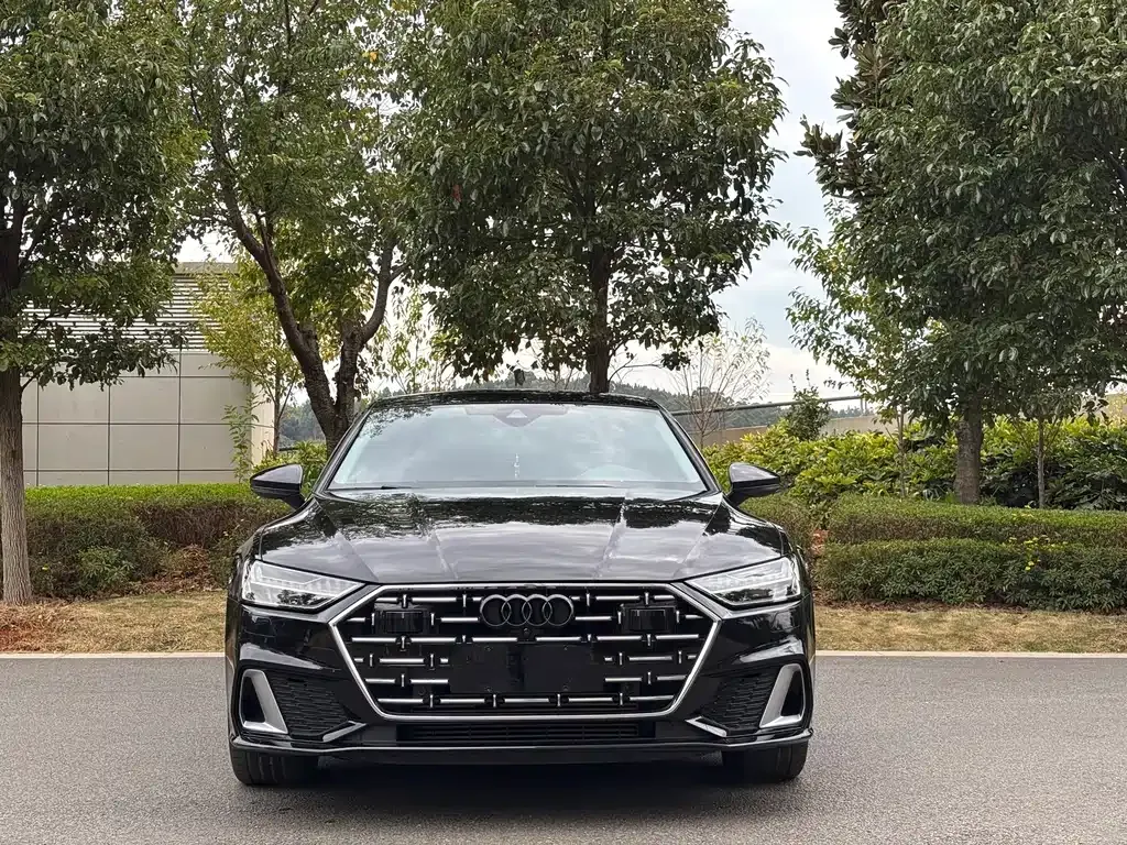 Audi A7L — фото 7