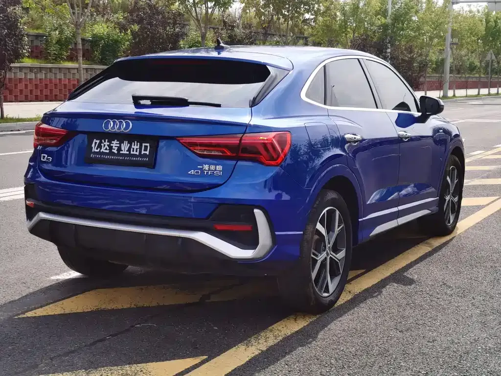 Audi Q3 Sportback — фото 7
