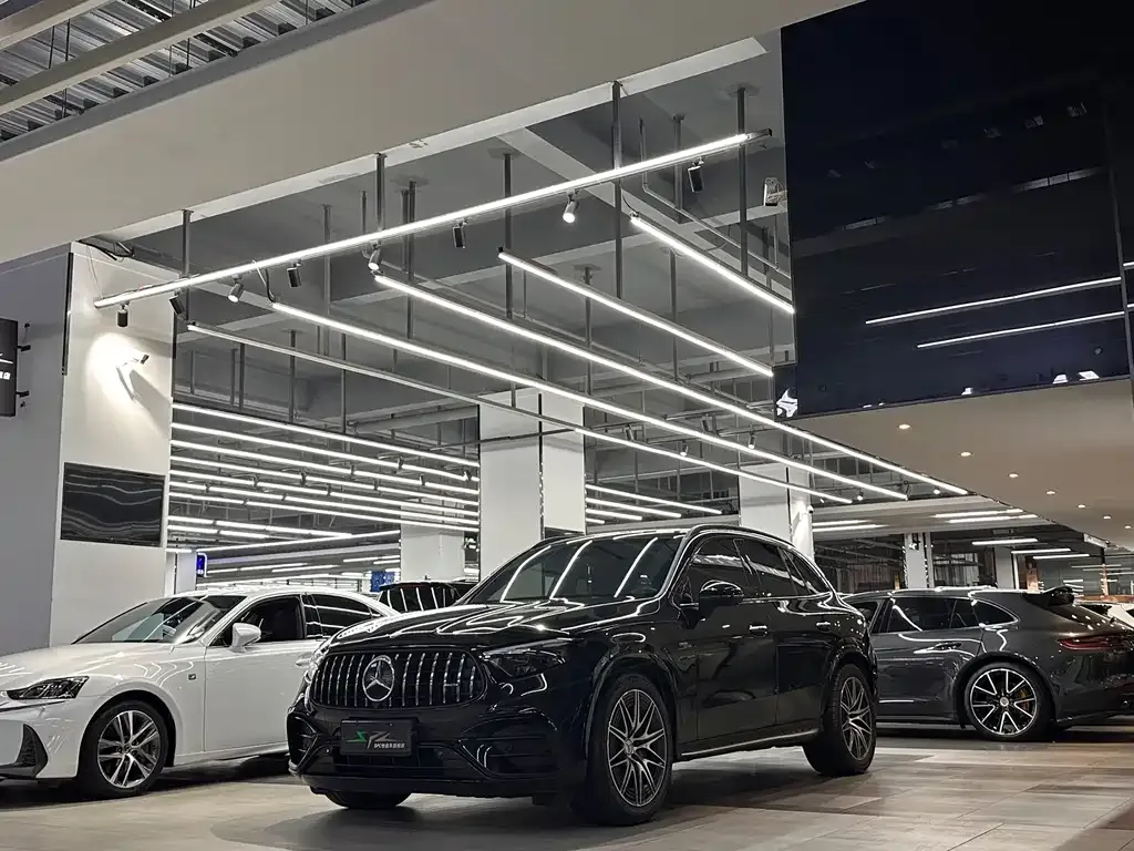 Mercedes-Benz GLC AMG — фото 9