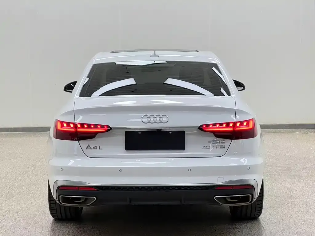 Audi A4L — фото 3