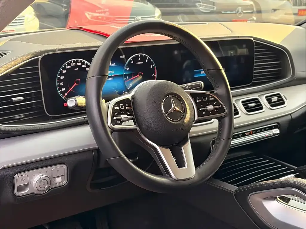 Mercedes-Benz GLE Coupe — фото 9