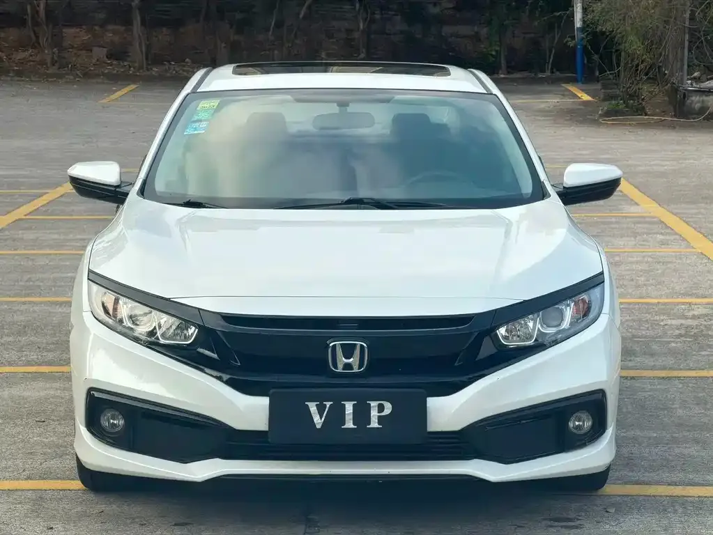 Honda Civic — фото 8