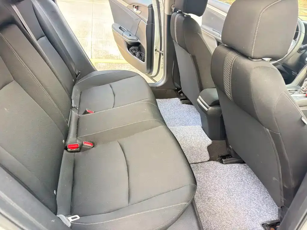 Honda Civic — фото 6