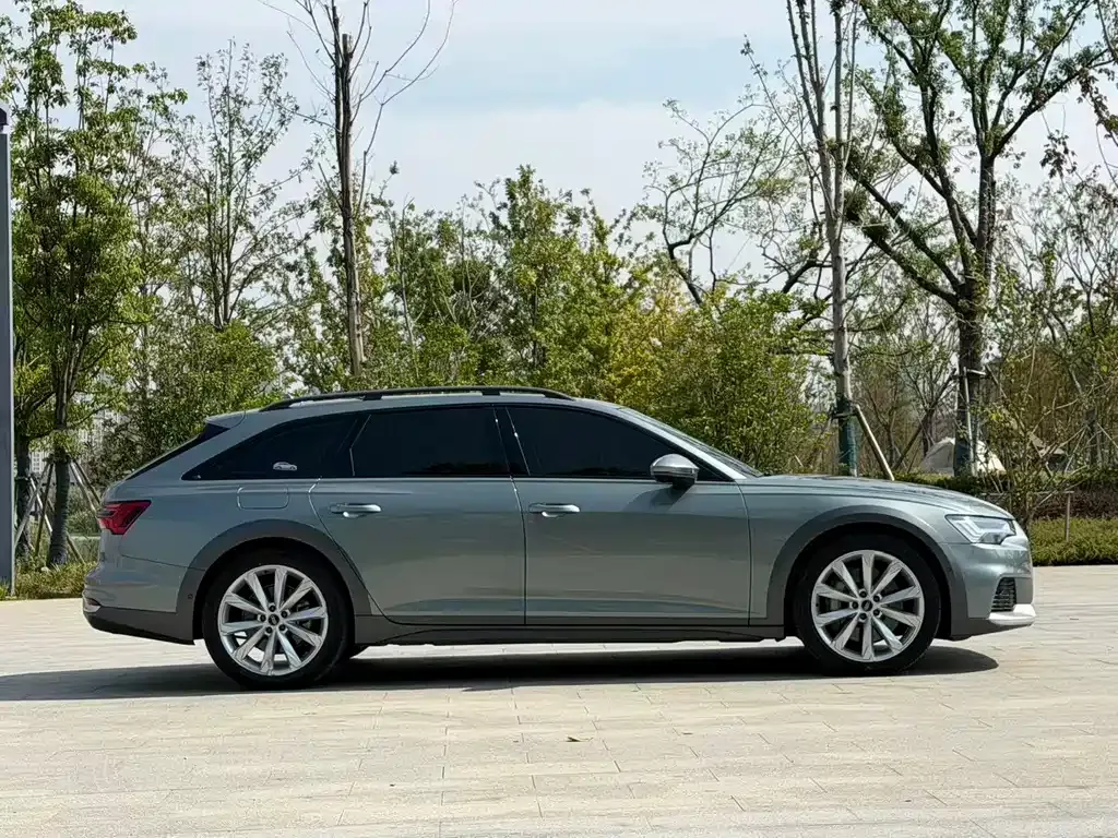 Audi A6 (Import) — фото 8