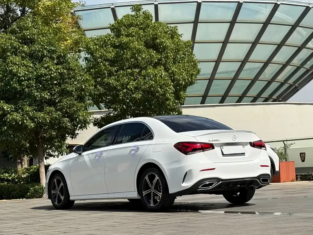Mercedes-Benz A-Class — фото 10