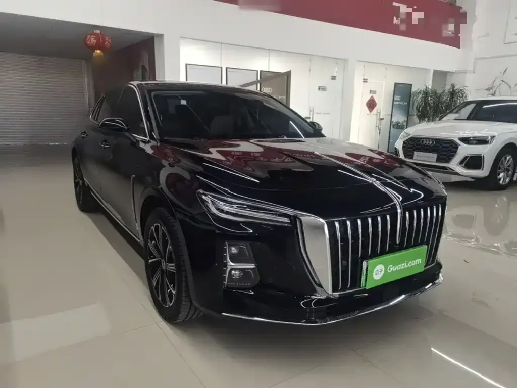 Hongqi H5 PHEV — фото 7