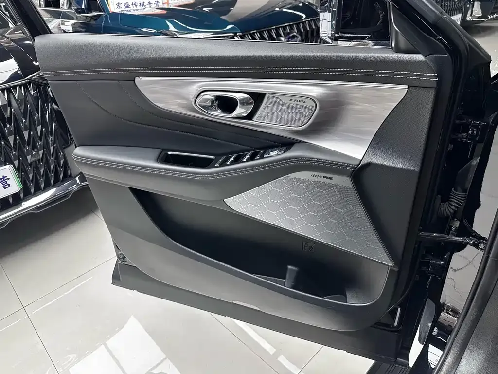 GAC Motor Trumpchi GS8 — фото 5