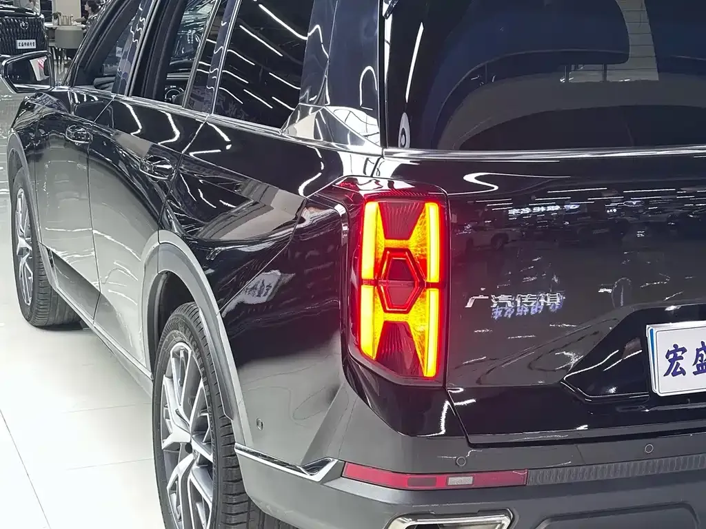 GAC Motor Trumpchi GS8 — фото 10