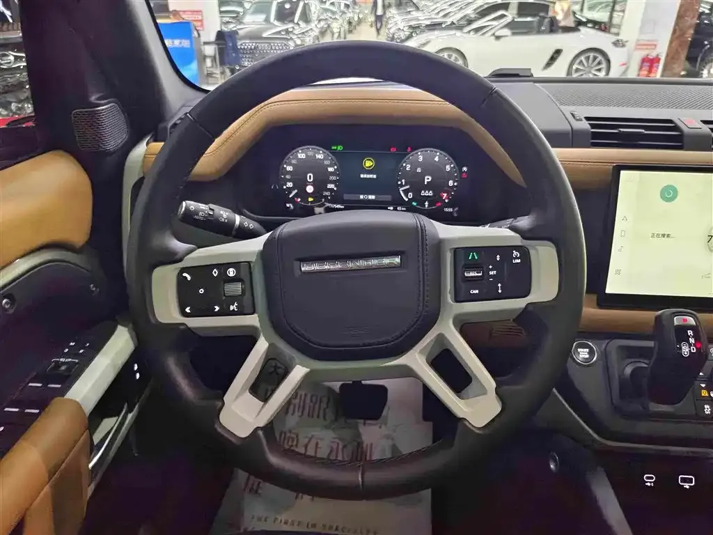 Land Rover Defender — фото 2