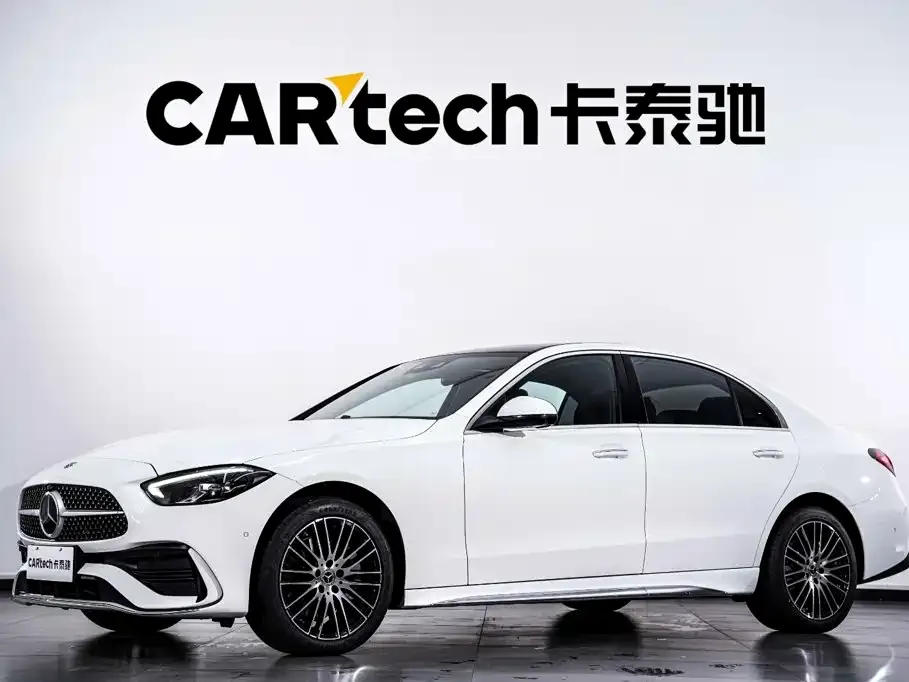 Mercedes-Benz C-Class — фото 1