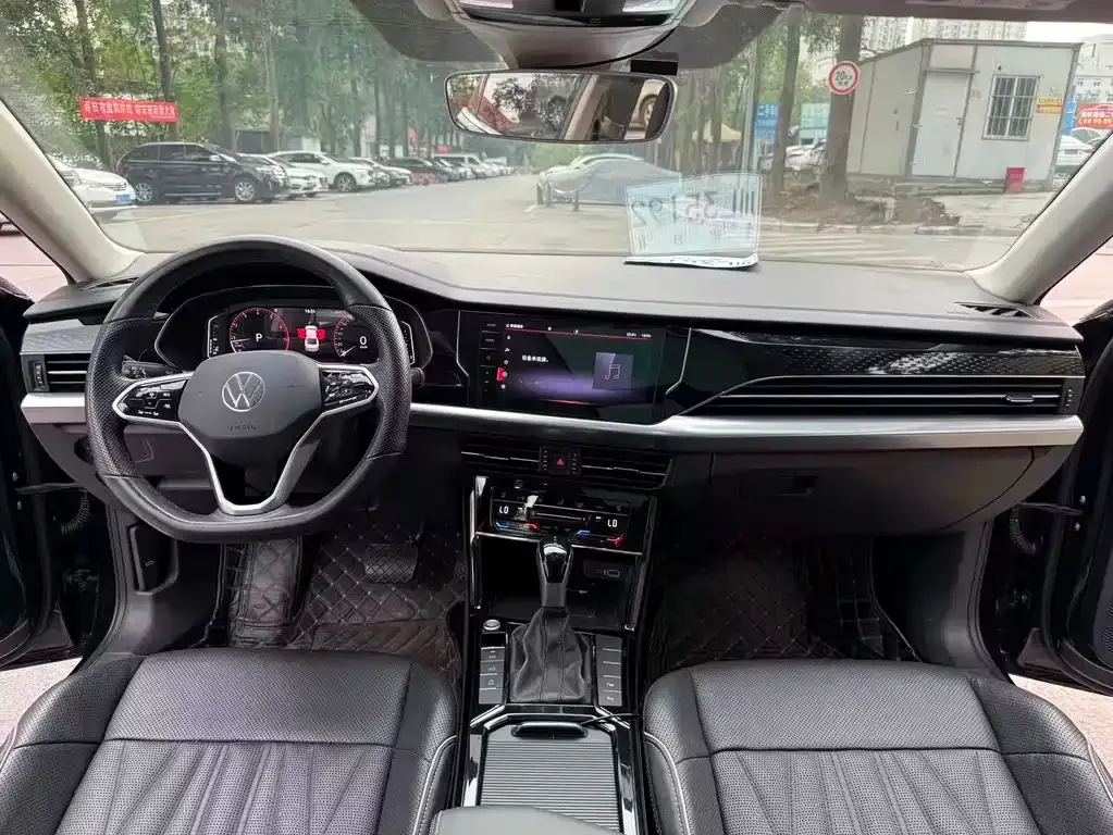 Volkswagen Passat — фото 6