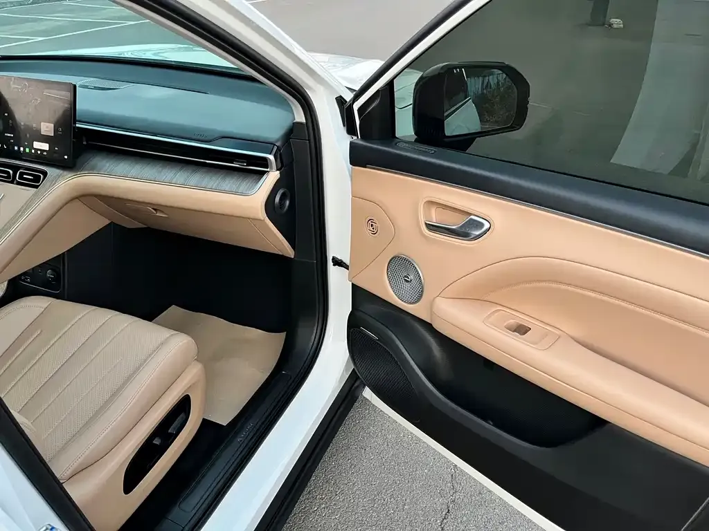 Aion i60 — фото 2