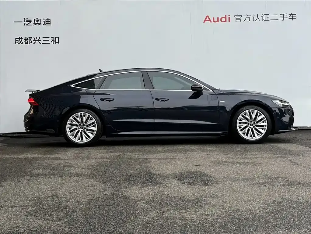 Audi A7 — фото 9