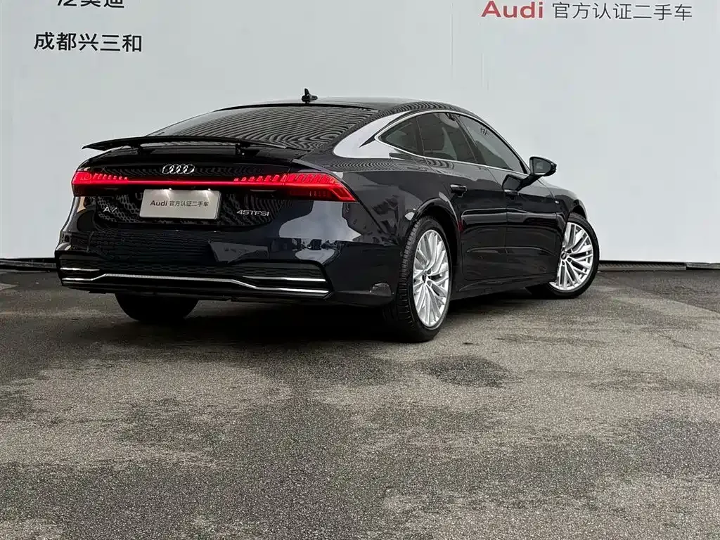 Audi A7 — фото 8