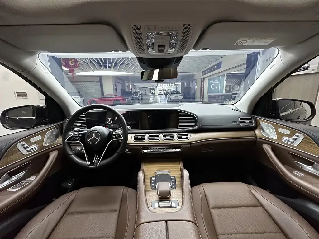 Mercedes-Benz GLE (Import) — фото 10