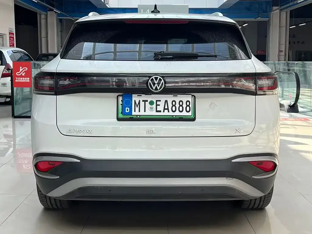 Volkswagen ID.4 X — фото 2