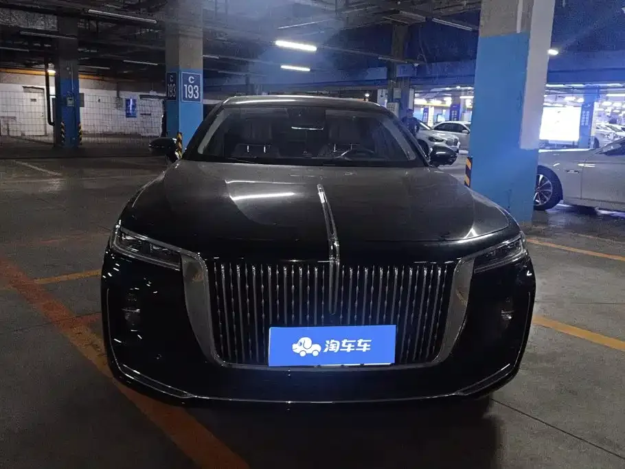 Hongqi H9 — фото 6