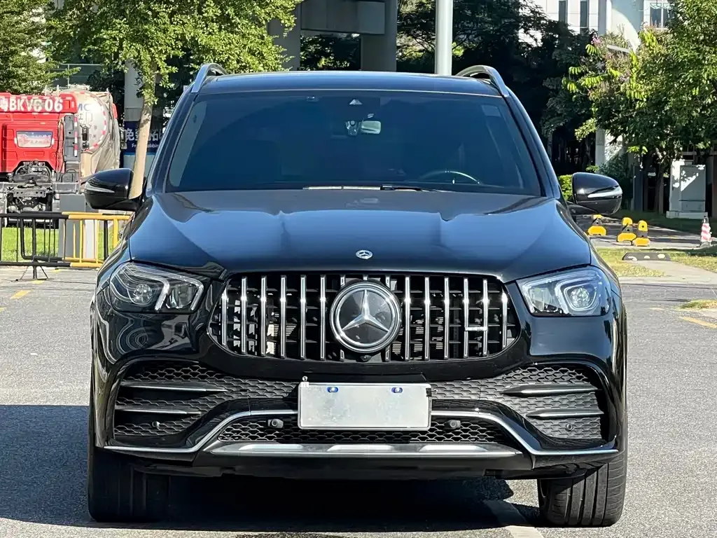 Mercedes-Benz GLE AMG — фото 10