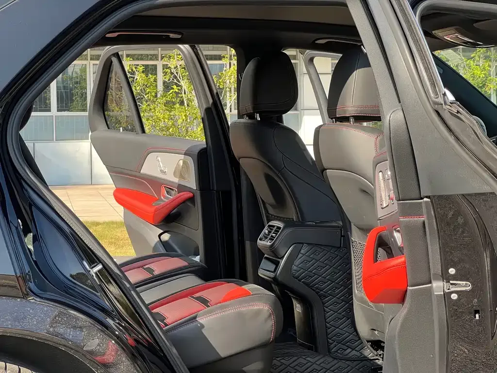 Mercedes-Benz GLE AMG — фото 6