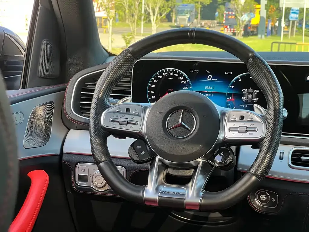 Mercedes-Benz GLE AMG — фото 4