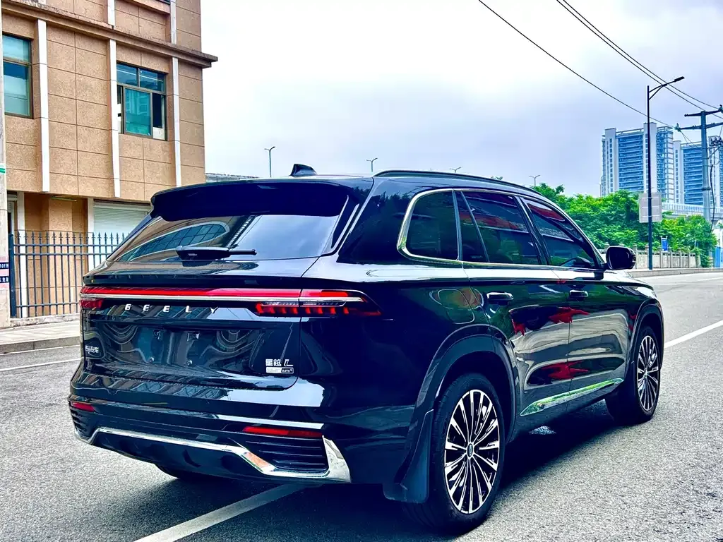 Geely Xingyue L — фото 3