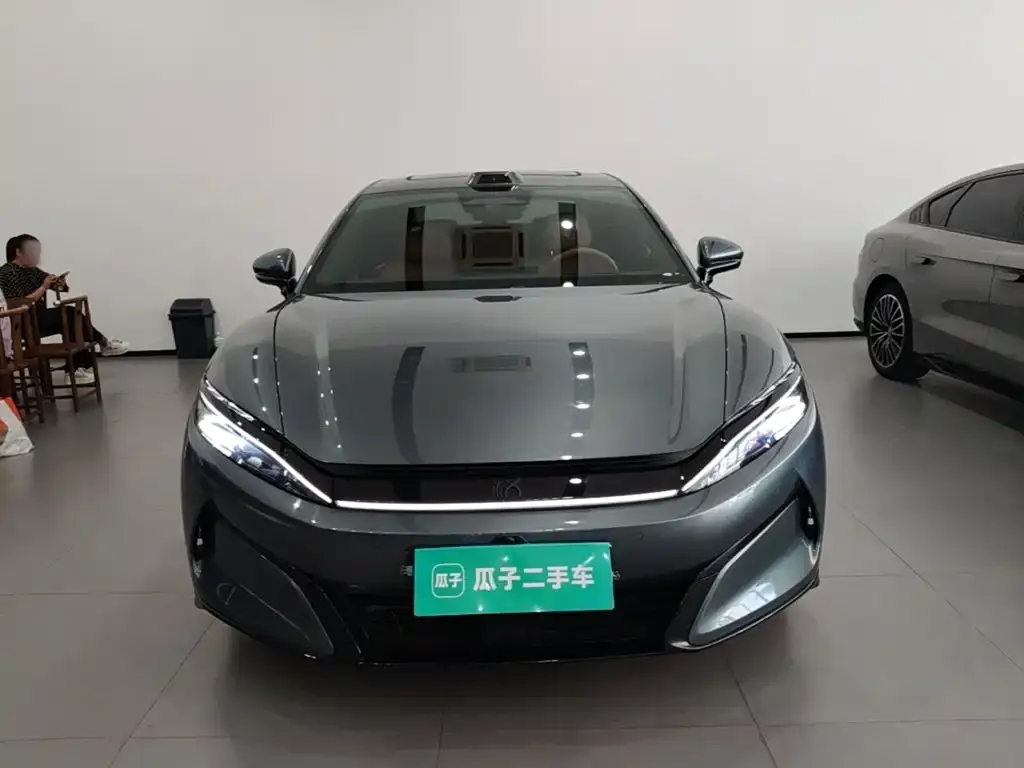 BYD Han L — фото 2