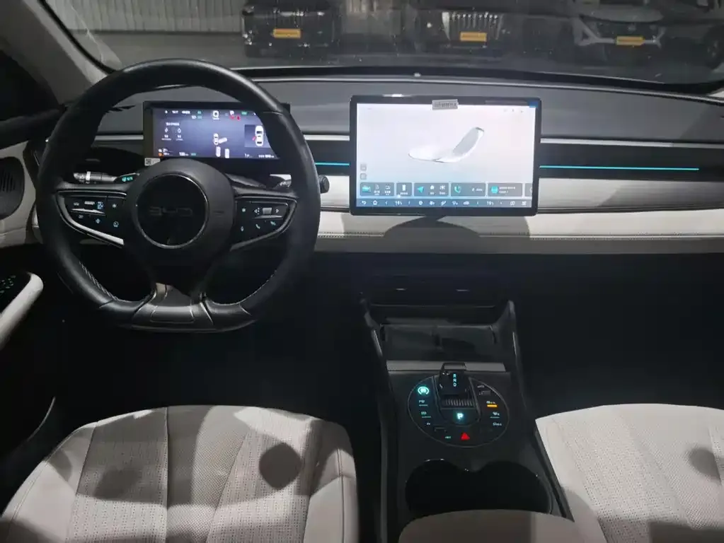 BYD Seal 05 DM-i — фото 2