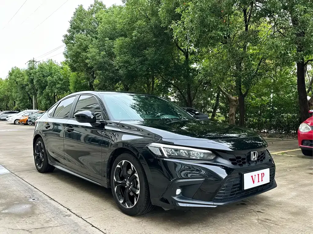 Honda Civic — фото 10