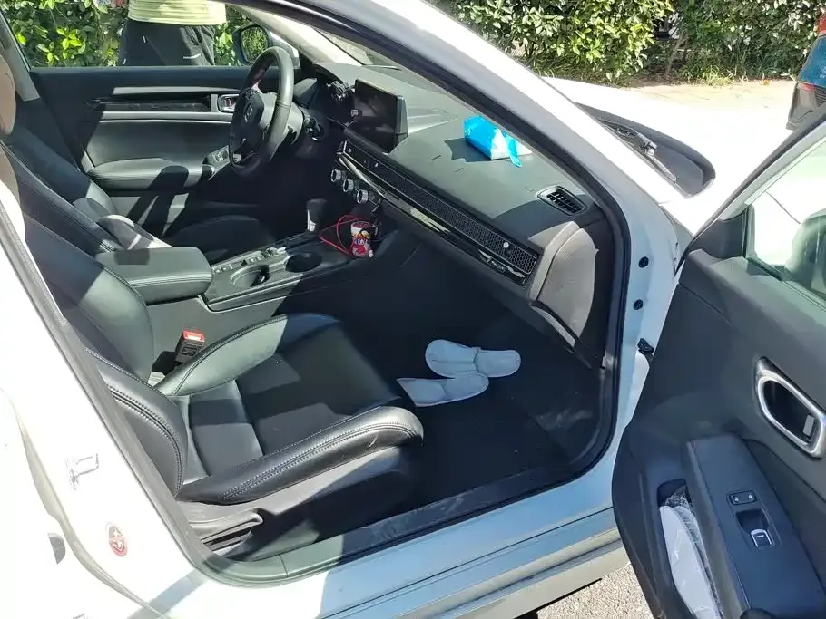 Honda Civic — фото 2