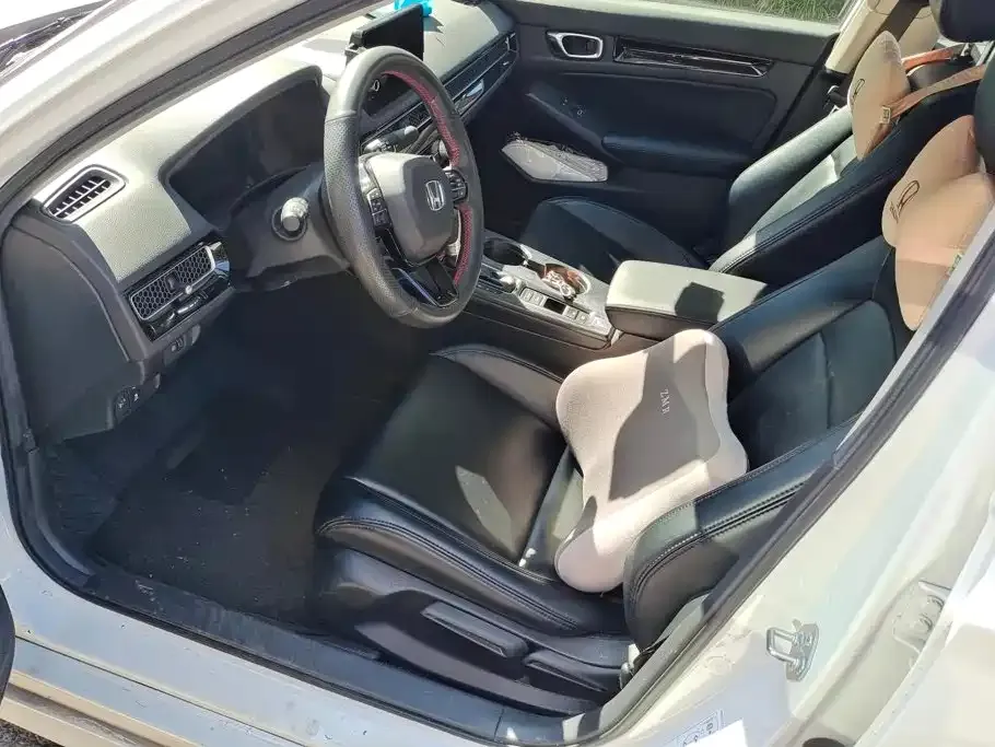 Honda Civic — фото 5
