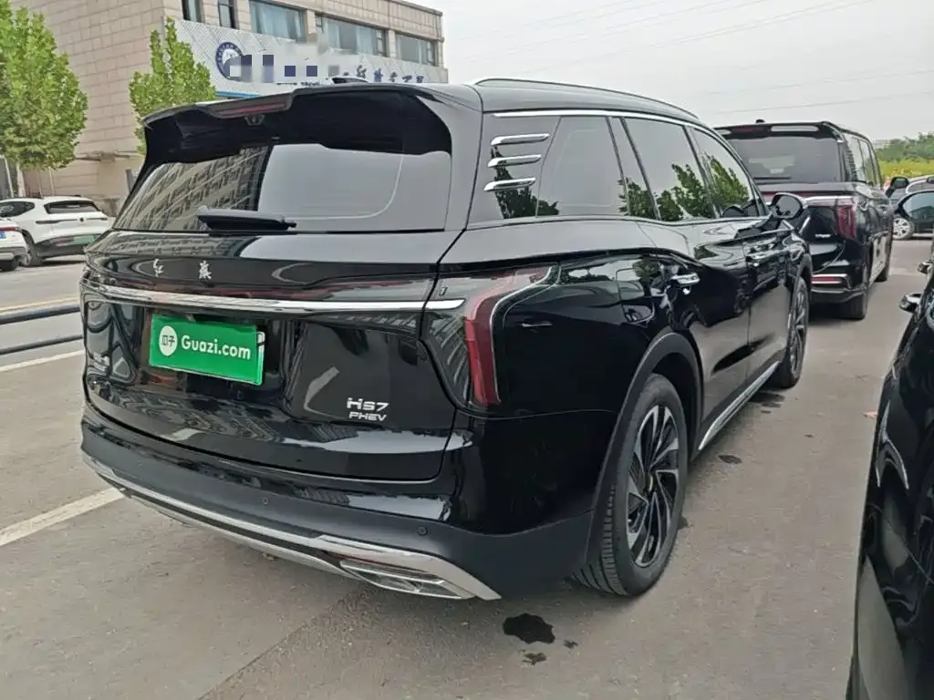 Hongqi HS7 PHEV — фото 8