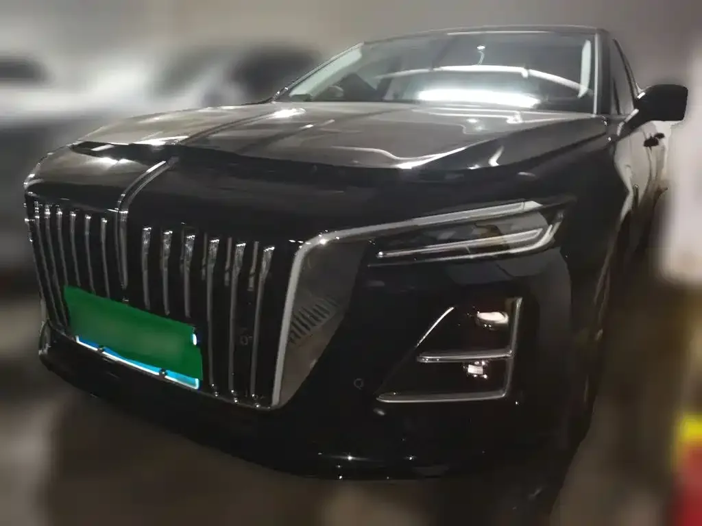 Hongqi H5 — фото 1