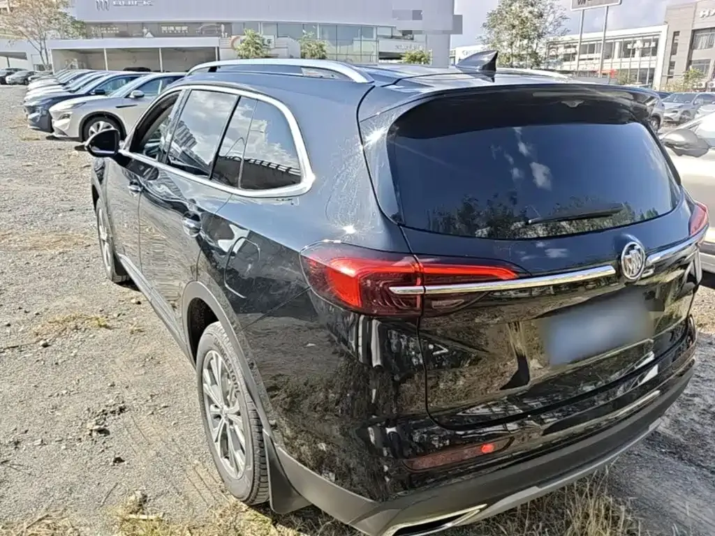 Buick Envision Plus — фото 9