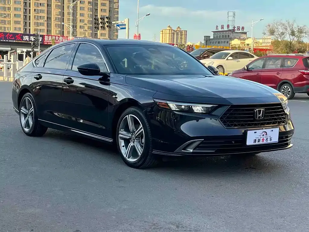 Honda Accord — фото 6
