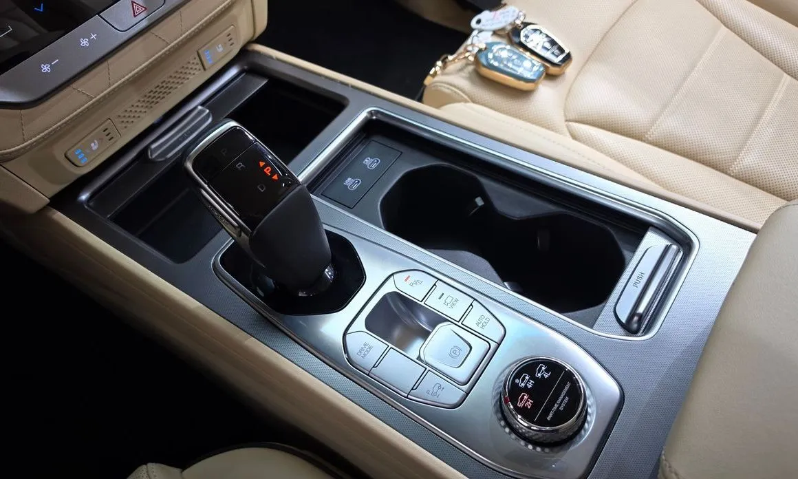 KG Mobility (Ssangyong) Rexton — фото 4